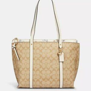 Coach Signature C's LT Khaki Shoulder Bag Purse